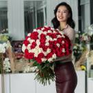 Букет из 101 голландской красно-белой розы 80 см