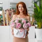 Коробка из  розовых пионов "Сара"