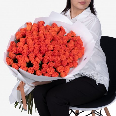 Букет из 101 оранжевой розы 60 см
