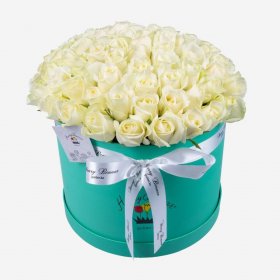 Букет из 75 белых роз в коробке "Queen Lux"