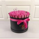 Букет из 35 розовых роз в черной коробке "Revival"