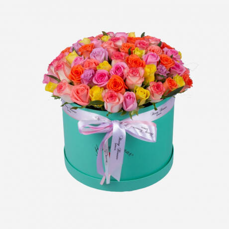 75 разноцветных роз в коробке тиффани